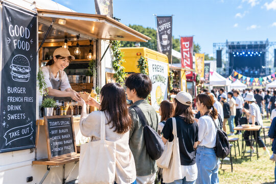 キッチンカー・フードフェス・行列