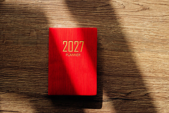 Red 2027 planner for new year goals planning