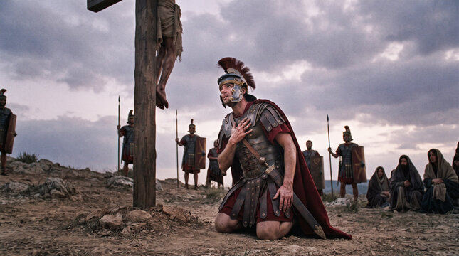 Un centuri&oacute;n romano se arrodilla con devoci&oacute;n ante Jesucristo crucificado en el monte G&oacute;lgota bajo un cielo tormentoso.