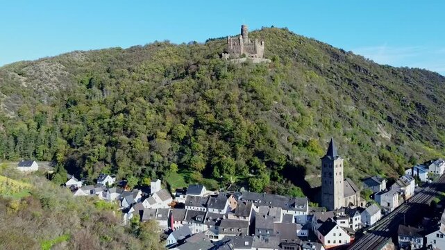 Sankt Goarshausen. Germany. Mouse Castle. Burg Maus. Burg Thurnberg. Aerial view. A medieval fortress situated above the village of Wellmich in Sankt Goarshausen, Rhineland-Palatinate, Germany.
