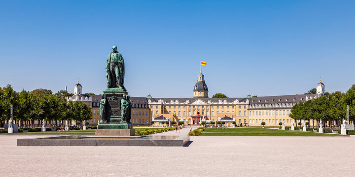 Germany, Karlsruhe, Castle and castle square with Charles Frederick monument