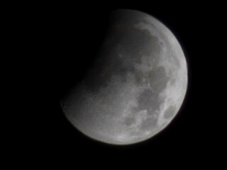 moon © rachid amrous