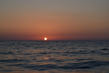 Obraz premium sunset over the sea Tramonto del sole sul mare Plagemesu Iglesias Sardegna sardinia Italia italy