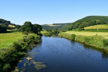 Fototapeta premium Scenic River Severn Waterway and Green Countryside in England