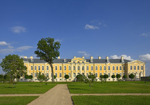 Rundāle Castle (Latvian: Rundāles pils, German: Schloss Ruhental or Ruhenthal, Ruhendahl) is a Baroque castle in Pilsrundāle near the town of Bauska in Latvia. A Baroque gem in the Latvian countryside