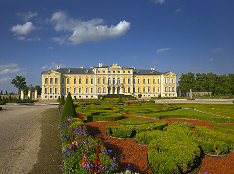 Rundāle Castle (Latvian: Rundāles pils, German: Schloss Ruhental or Ruhenthal, Ruhendahl) is a Baroque castle in Pilsrundāle near the town of Bauska in Latvia. A Baroque gem in the Latvian countryside