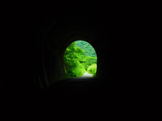 トンネルの先03 © kitachan_ppp