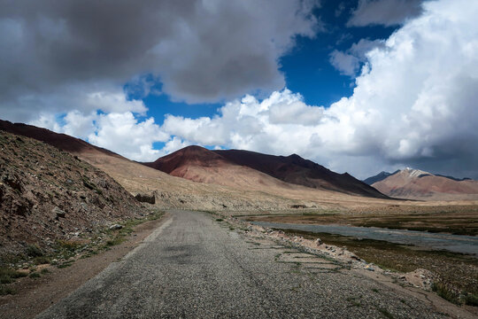 Road view of Pamir Highway near Murghob village, Tajikistan