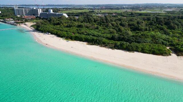 宮古島・与那覇前浜ビーチの白砂と宮古ブルー空撮