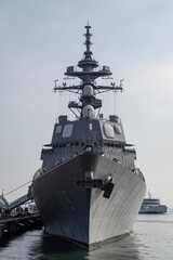 正面から見た護衛艦あきづき © yasshi_1977