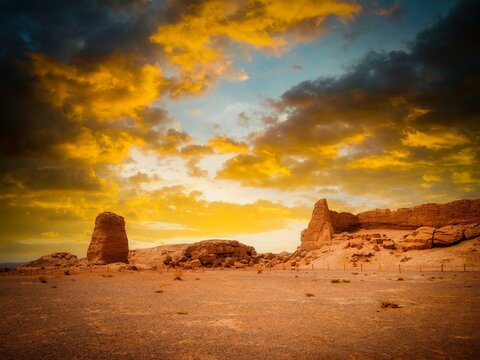 Site of Dafangpan City Hecang City Yumen Pass Dunhuang Ancient Ruins
