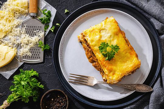 Lasagne mit Hackfleisch in popular German style