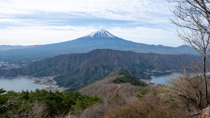 Fototapeta premium 【山梨県】十二ヶ岳から望む富士山