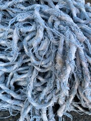 loose rope white and blue, ships rope, mop frayed threads 1/2 © Lauren
