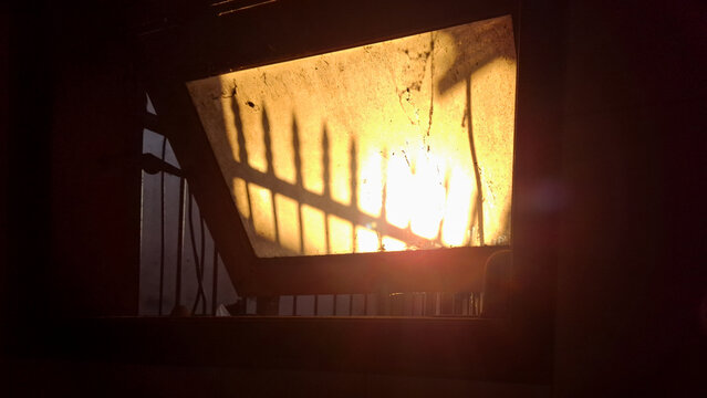  silhouette sun light through dirty window