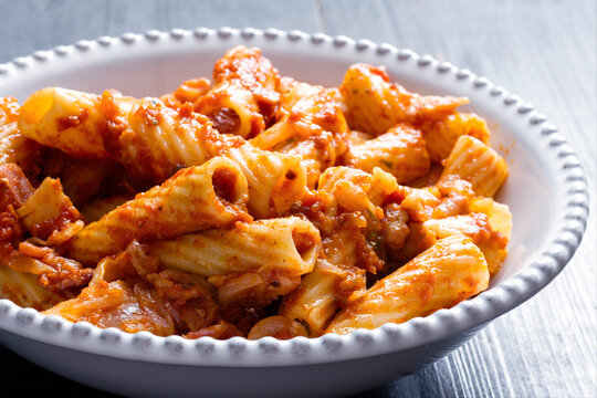 Italian rigatoni amatriciana tomato sauce pasta