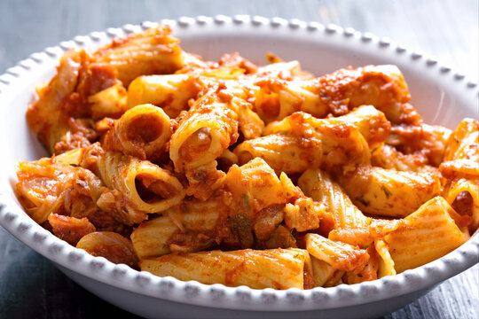 Italian rigatoni amatriciana tomato sauce pasta