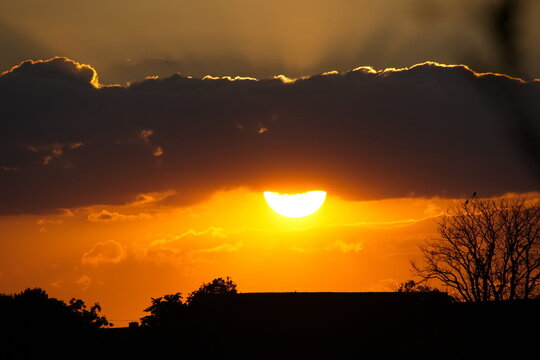 Sonnenuntergang &uuml;ber Veltheim