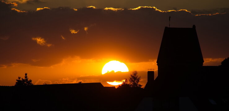 Sonnenuntergang &uuml;ber Veltheim