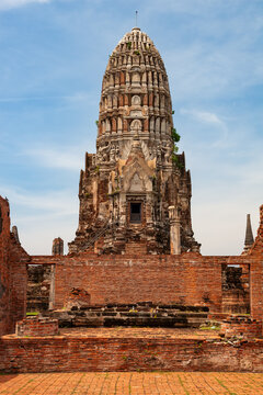 Wat Ratchaburana In Ayutthaya, Thailand