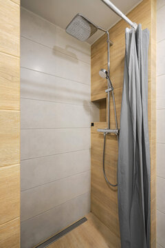 Bathroom shower head curtain details
