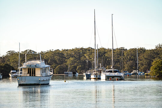 Boats tied in Husskison Marina