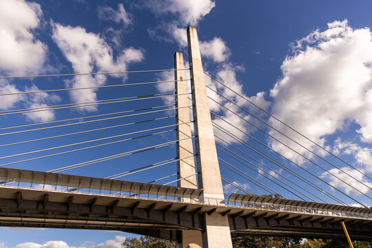 the St Lucia end of the Eleanor Schonell Bridge