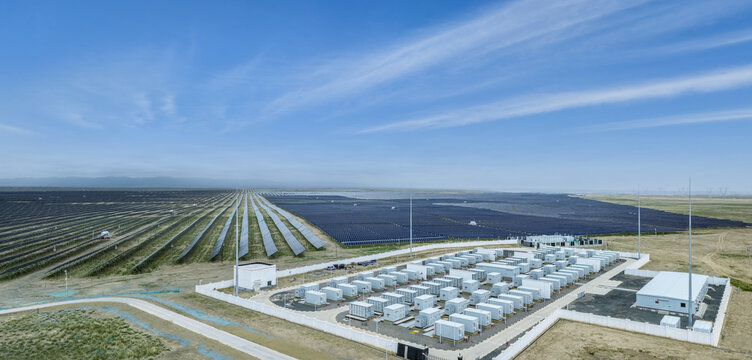 Vast Solar Farm with Energy Storage Power Station on Qinghai-Tibet Plateau