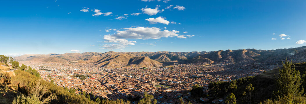 Peru, Andes, Cusco, cityscape as seen from Cristo Blanco Statue