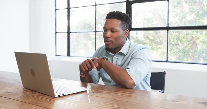 Lifestyle videos indoor of people doing activities at office, businessman in office using laptop, ta
