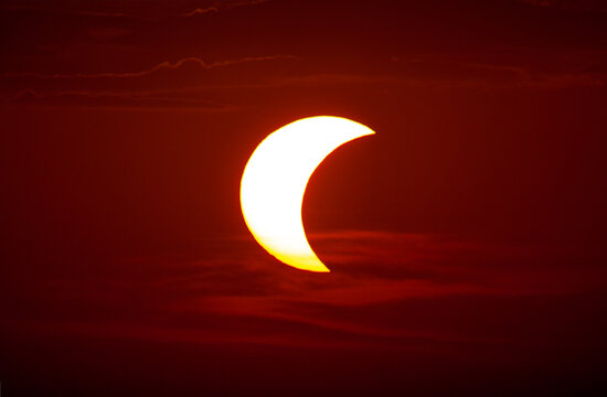 partial solar eclipse, solar eclipse, partial eclipse, sun, eclipsed sun, crescent sun, solar disk, eclipse, astronomy, astrophotography, solar phenomenon, astronomical event, celestial event, celesti