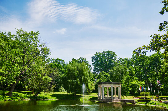  the iconic fountain and classical gazebo in Congress Park, a historic landmark located in the heart of Saratoga Springs, New York
