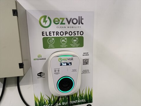 Recarga de Ve&iacute;culo El&eacute;trico - Eletroposto - Electric Vehicle Charging &ndash; Charging Station..