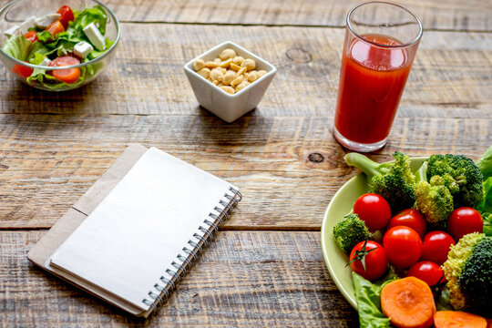 concept diet, slimming plan with vegetables mock up