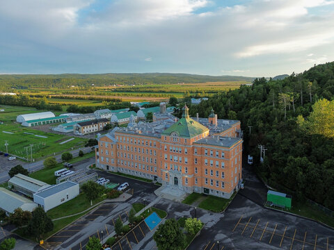 Institut de technologie agroalimentaire du Qu&eacute;bec, campus de La Pocati&egrave;re, Qu&eacute;bec. ITAQ. 
