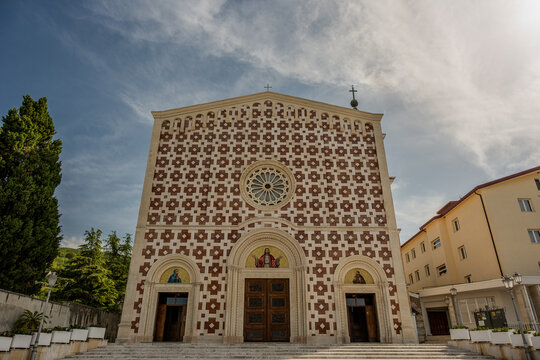 Manoppello, Abruzzo. The Basilica of the Holy Face 0826