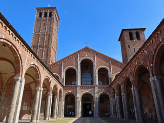 Basilique Saint-Ambroise  - Milan  © vmonet