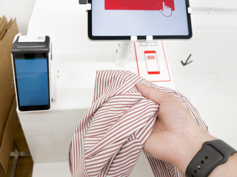 self checkout systems in  retail stores,Barcode scanner,Self checkout machine
