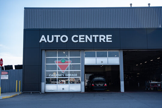 View of Canadian Tire Auto Centre service garage. Toronto, Canada - August 5, 2026.