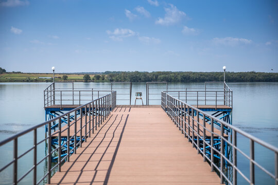 Fishing pier
