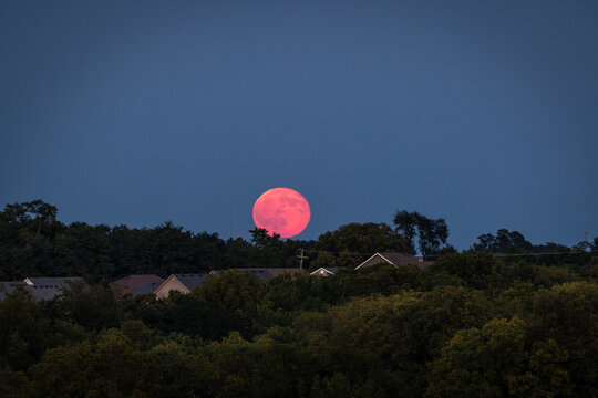 Sturgeon Moon rising over Central Kentucky