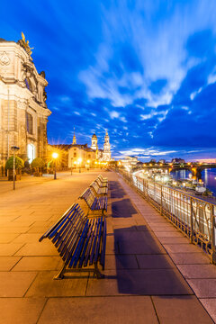 Germany, Dresden, Bruehl's Terrace and Augustus bridge