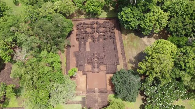カーンチャナブリーのムアンシン歴史公園の空撮　อุทยานประวัติศาสตร์เมืองสิงห์ กาญจนบุรี　Muang Sing Historical Park, Kanchanaburi　Drone Shooting
