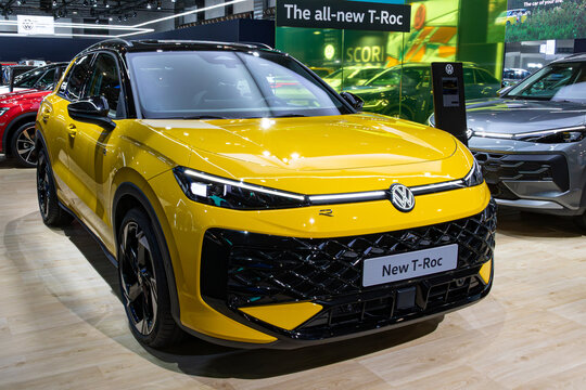 Volkswagen T-Roc R-Line car