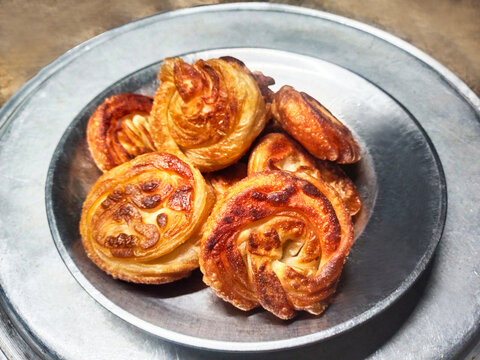 Delicious Bun Parotta Served On Plate
