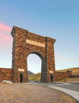 The Roosevelt Arch at the north entrance to Yellowstone National Park in Gardiner. Montana