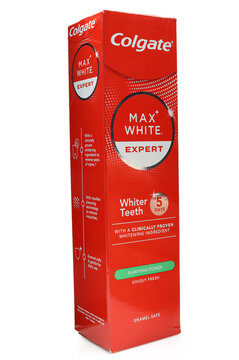Colgate max white expert toothpaste packaging isolated on white background