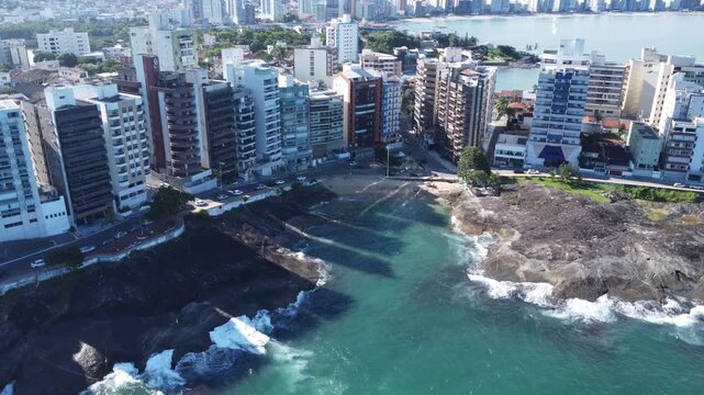 Praia das Virtudes in Guarapari, Esp&iacute;rito Santo, Brazil &ndash; Tropical Beach, Green Sea and Cinematic Coastal Landscape