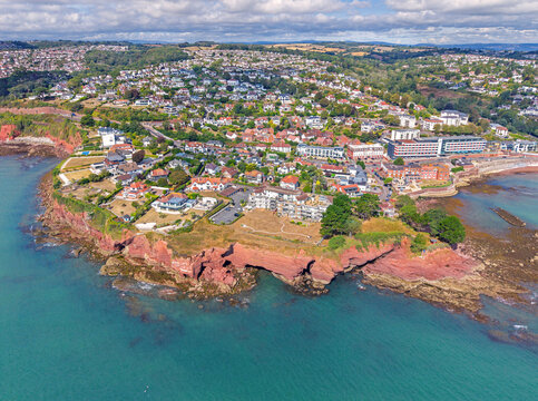 Torquay, Devon, United Kingdom. 08.27.2026 Torquay and the Torbay coastline shines bright along the English Riviera during Summer. 27th August 2026.