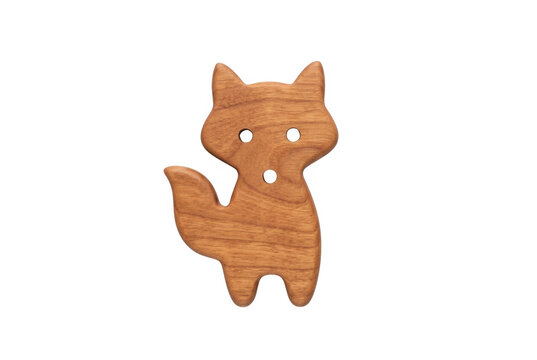Un bouton en bois en forme de renard mignon, d&eacute;coup&eacute; avec pr&eacute;cision, id&eacute;al pour les projets de couture, l'artisanat pour enfants, la d&eacute;coration textile ou les accessoires de mode faits main sur fond